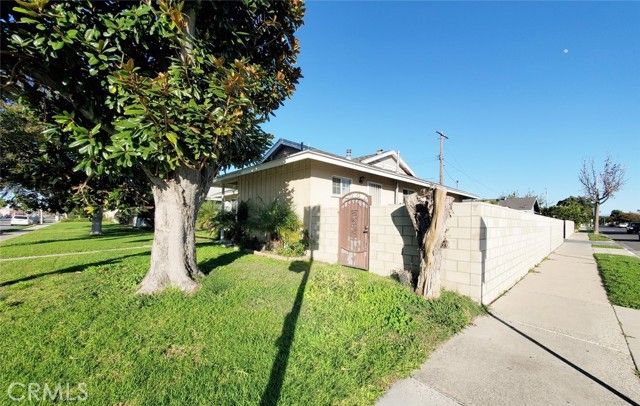 524 S Magnolia, Anaheim, CA 92804