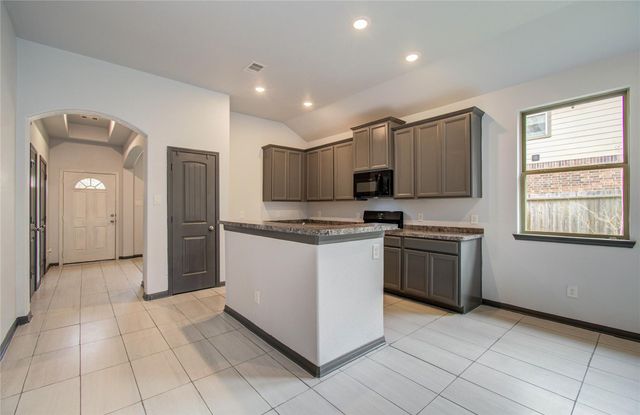 12147 La Salle River Road, Conroe, TX 77304