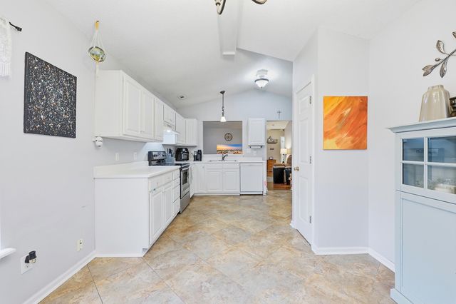 4414 Barcelona Ln., Little River, SC 29566