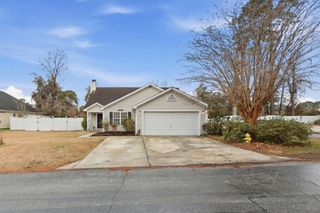 4414 Barcelona Ln., Little River, SC 29566