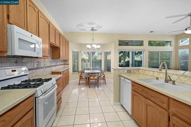 731 Central Park, Brentwood, CA 94513
