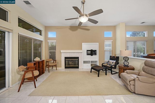 731 Central Park, Brentwood, CA 94513