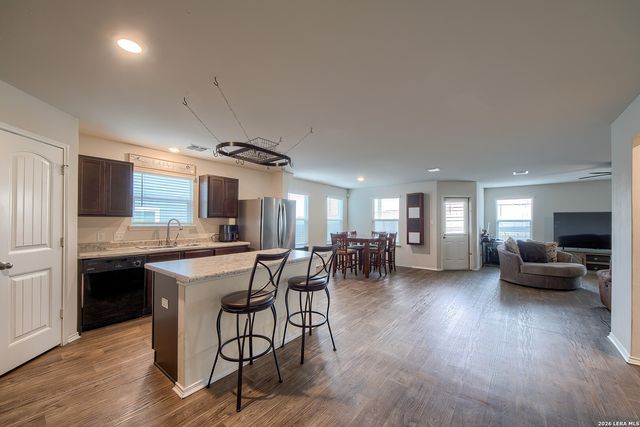 7643 Hercules, San Antonio, TX 78252