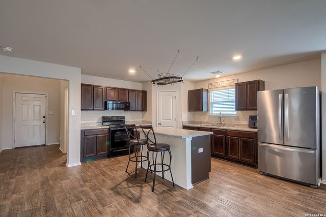 7643 Hercules, San Antonio, TX 78252