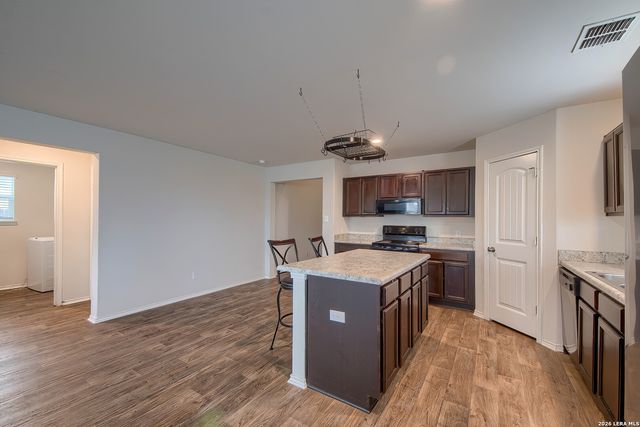 7643 Hercules, San Antonio, TX 78252