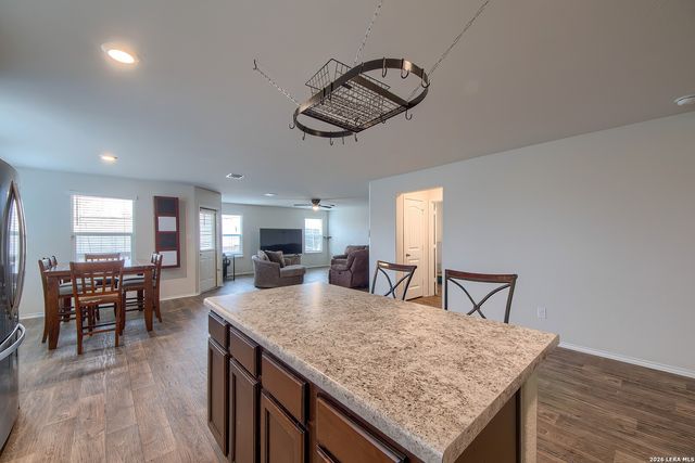 7643 Hercules, San Antonio, TX 78252