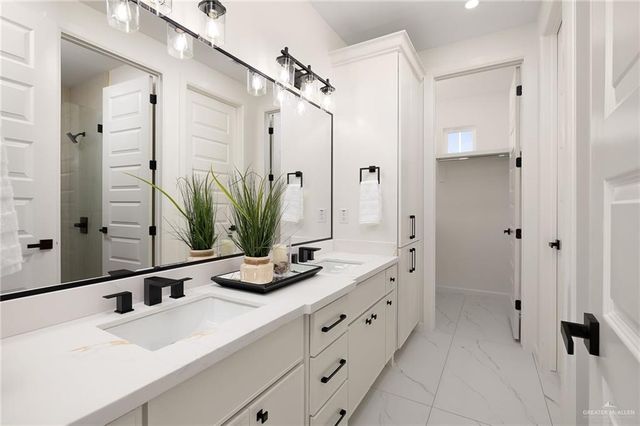 901 Azalea Street, Mission, TX 78572