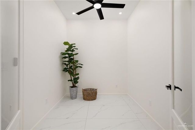 901 Azalea Street, Mission, TX 78572