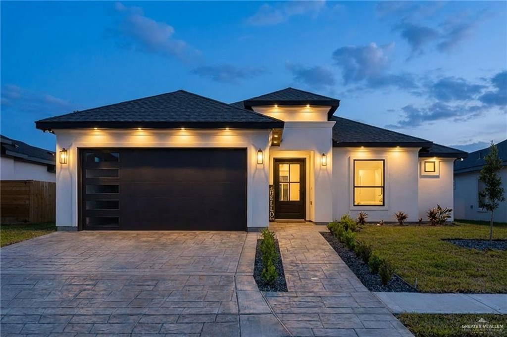 901 Azalea Street, Mission, TX 78572