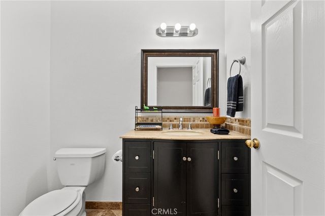 20230 Keswick 3, Winnetka, CA 91306