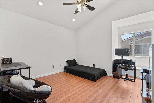 20230 Keswick 3, Winnetka, CA 91306