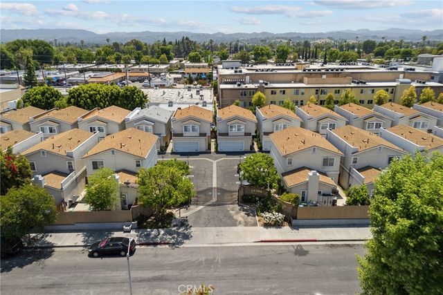 20230 Keswick 3, Winnetka, CA 91306