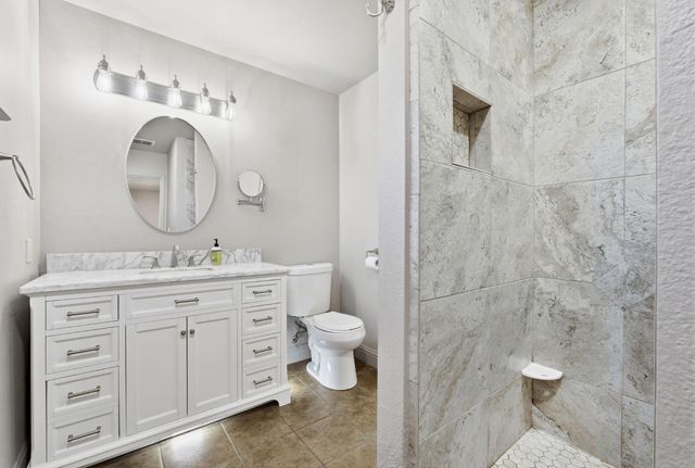 4625 5th St, Rocklin, CA 95677