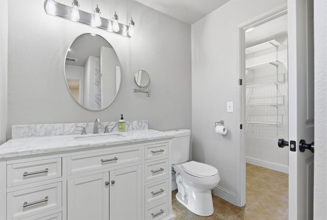 4625 5th St, Rocklin, CA 95677
