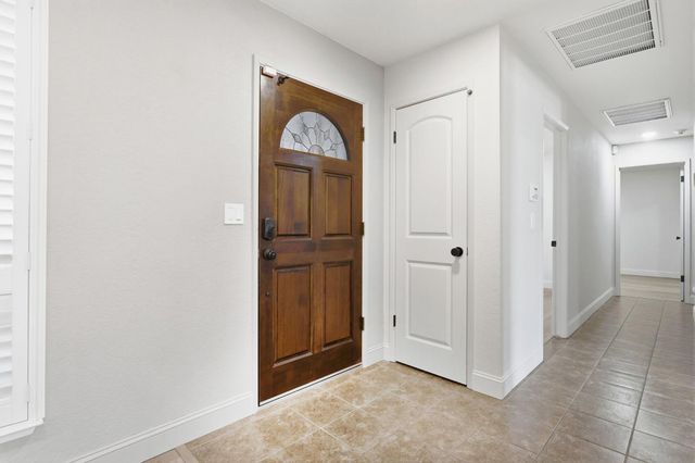 4625 5th St, Rocklin, CA 95677