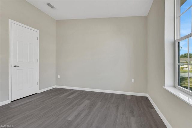 514 Moon ST, Port Charlotte, FL 33954