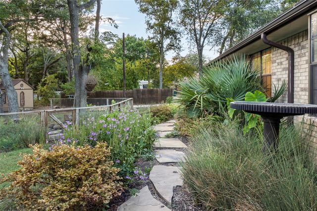 1140 Stoney Creek Drive, Cedar Hill, TX 75104