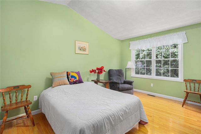 50 Abbott Run Valley Road 1929, Cumberland, RI 02864