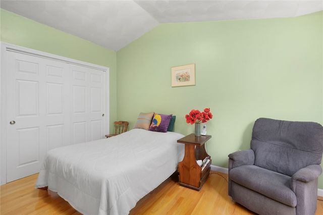 50 Abbott Run Valley Road 1929, Cumberland, RI 02864