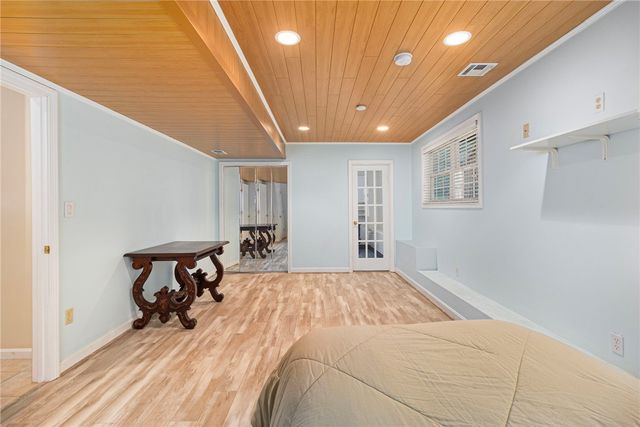 50 Abbott Run Valley Road 1929, Cumberland, RI 02864