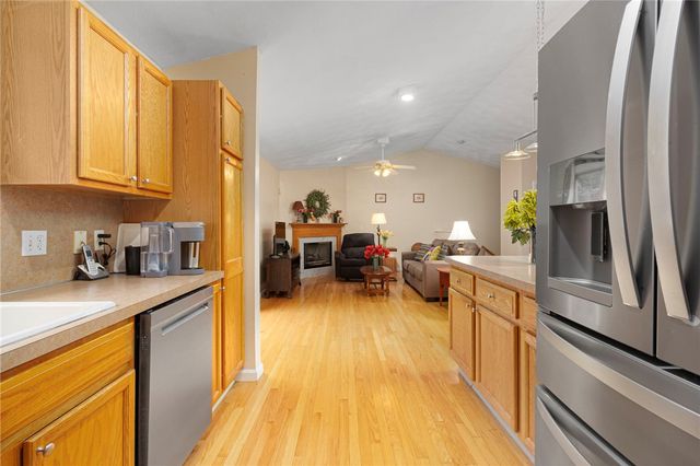 50 Abbott Run Valley Road 1929, Cumberland, RI 02864