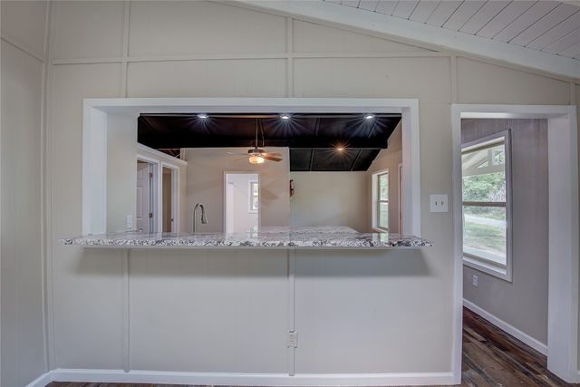 2841 Honey Bee Lane, Quinlan, TX 75474