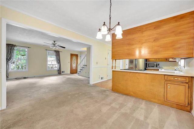 368 Bridgewood Drive SE, Conyers, GA 30094