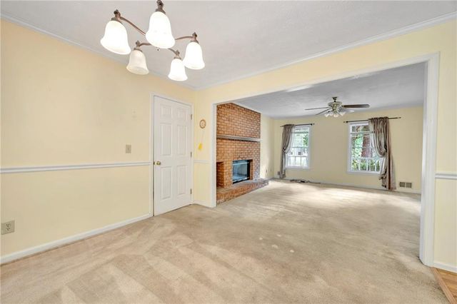 368 Bridgewood Drive SE, Conyers, GA 30094