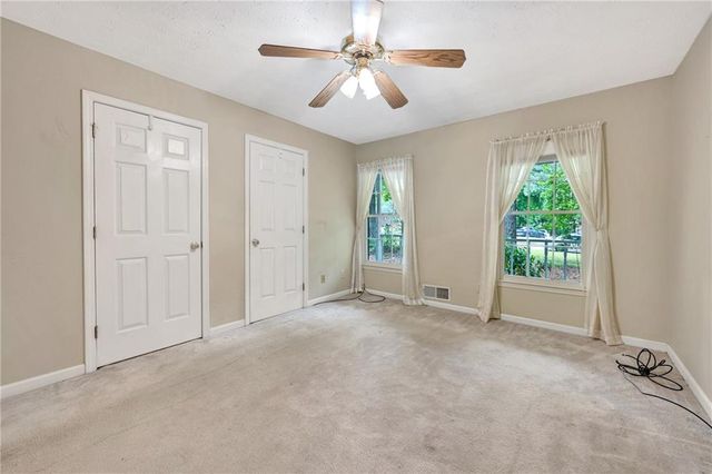 368 Bridgewood Drive SE, Conyers, GA 30094