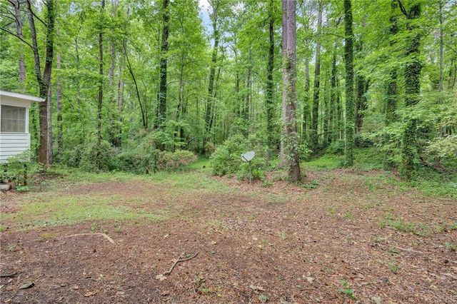 368 Bridgewood Drive SE, Conyers, GA 30094