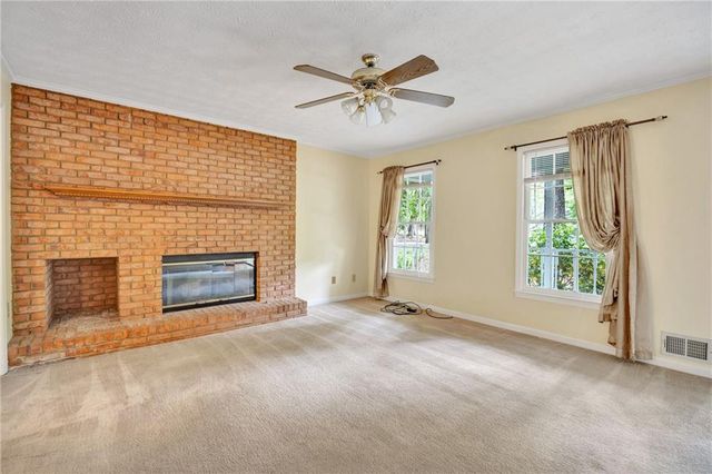 368 Bridgewood Drive SE, Conyers, GA 30094