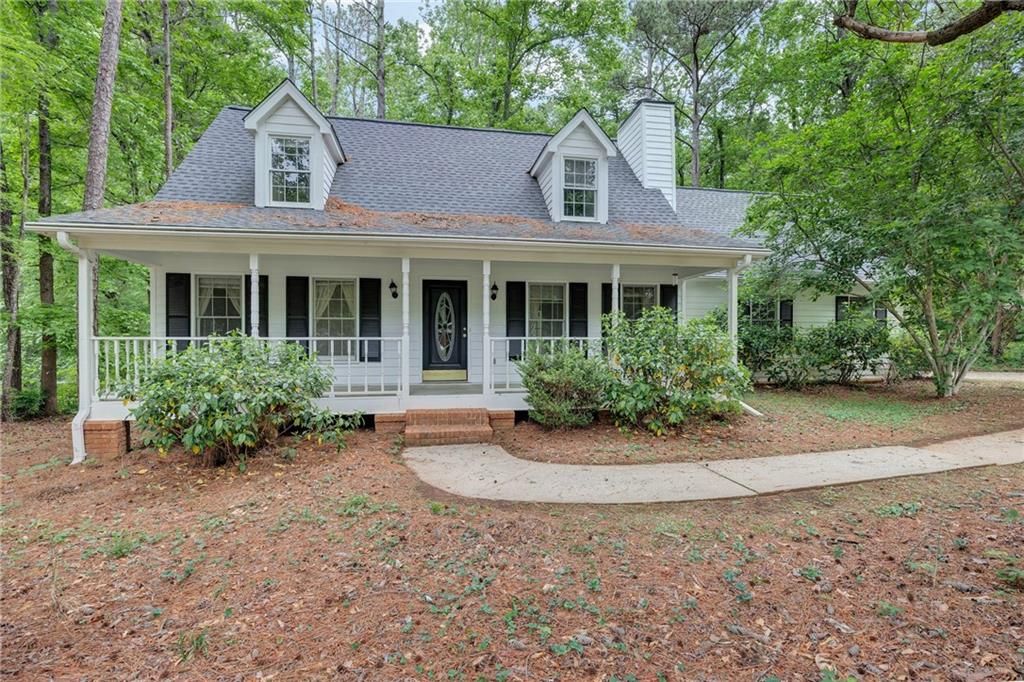 368 Bridgewood Drive SE, Conyers, GA 30094