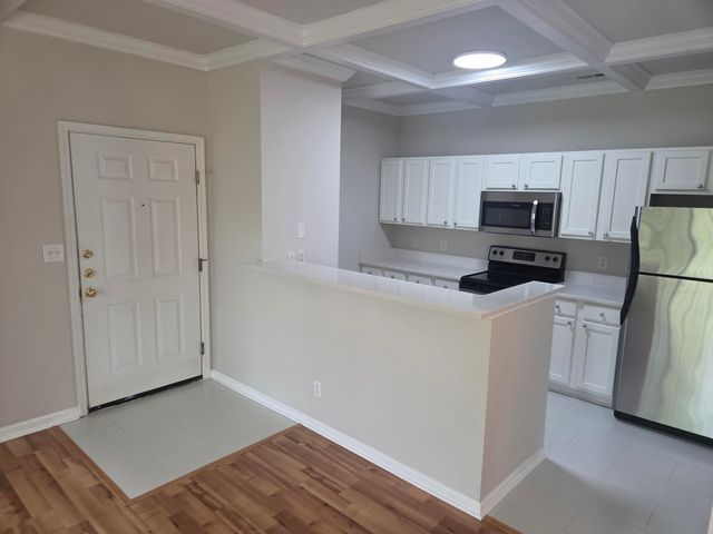 1600 Long Grove Drive Unit 122, Mount Pleasant, SC 29464
