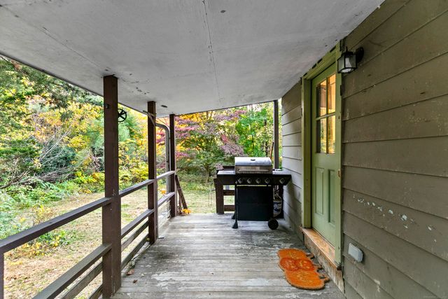 107 West Street, Seymour, CT 06483
