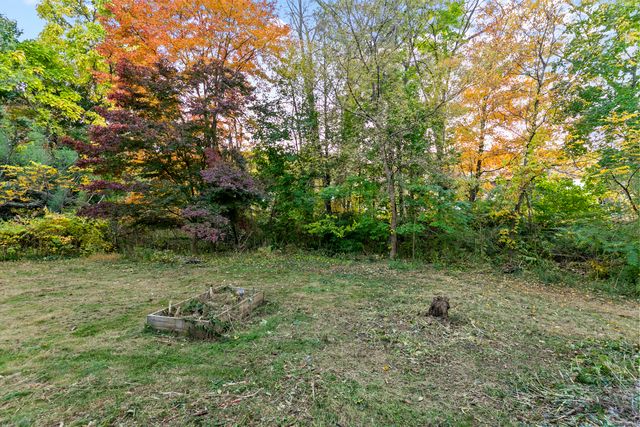 107 West Street, Seymour, CT 06483