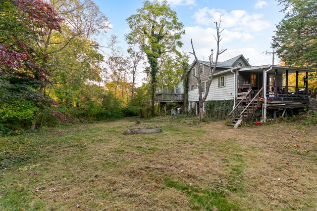 107 West Street, Seymour, CT 06483