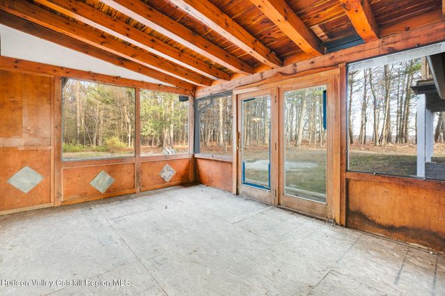 233 Forest Hill Drive, Kingston, NY 12401