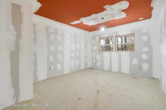 233 Forest Hill Drive, Kingston, NY 12401