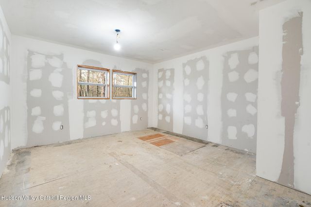 233 Forest Hill Drive, Kingston, NY 12401