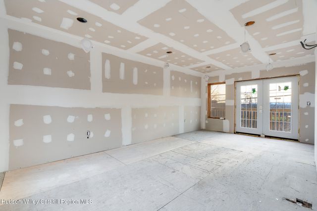 233 Forest Hill Drive, Kingston, NY 12401