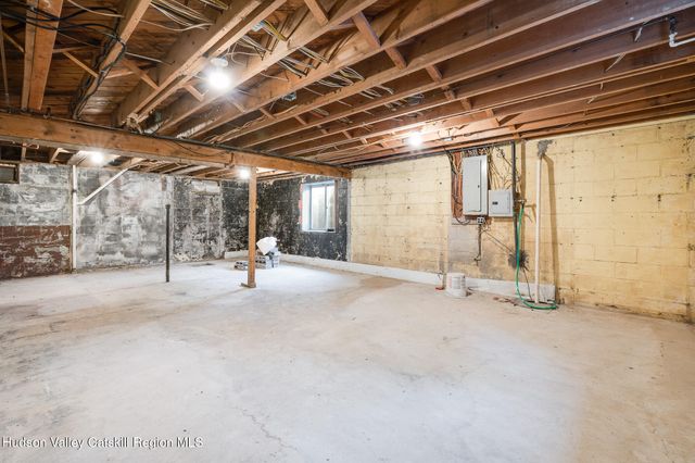 233 Forest Hill Drive, Kingston, NY 12401