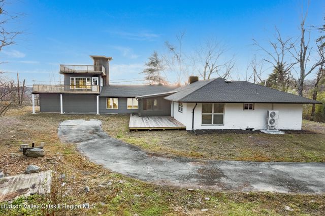 233 Forest Hill Drive, Kingston, NY 12401