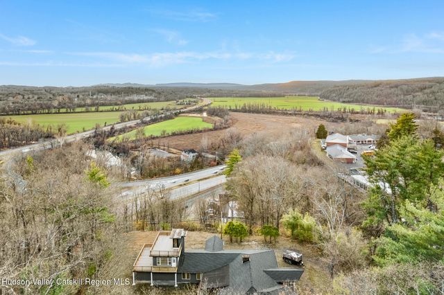 233 Forest Hill Drive, Kingston, NY 12401