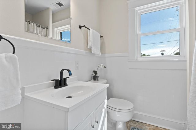 90 CHATHAM HEIGHTS RD, Fredericksburg, VA 22405