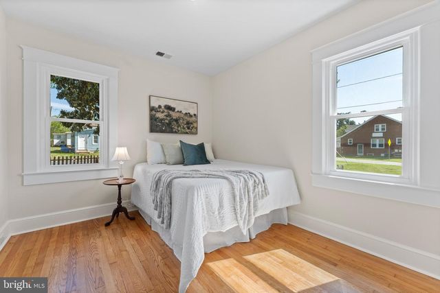 90 CHATHAM HEIGHTS RD, Fredericksburg, VA 22405