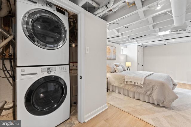 90 CHATHAM HEIGHTS RD, Fredericksburg, VA 22405