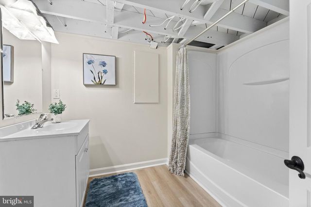 90 CHATHAM HEIGHTS RD, Fredericksburg, VA 22405