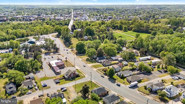 90 CHATHAM HEIGHTS RD, Fredericksburg, VA 22405