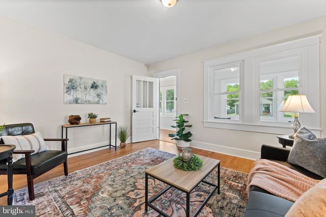 90 CHATHAM HEIGHTS RD, Fredericksburg, VA 22405