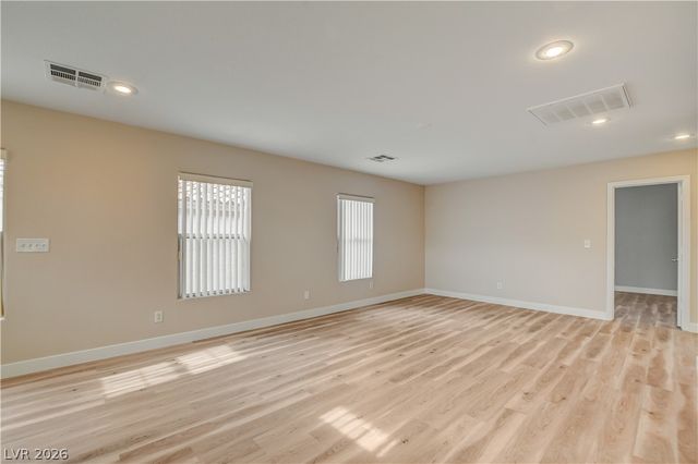 3962 Coyote Ridge, Las Vegas, NV 89129